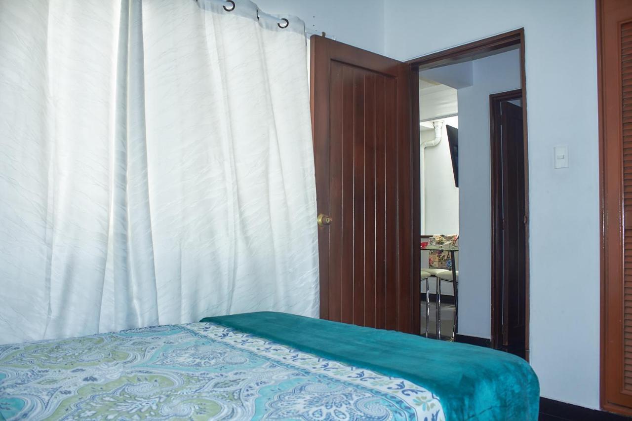 Cozy Apartment Excellent Location, Air Conditioning Cali Exteriér fotografie